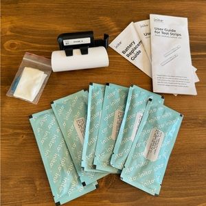 Inito tracker with iPhone 12 clip and 6 test strips
